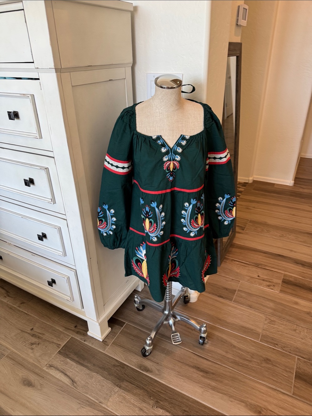 Anthropologie Let Me Be XS embroidered dress